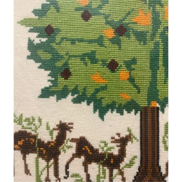 Vintage Cross stitch picture framed 14 x 14 - Picture 3 of 3